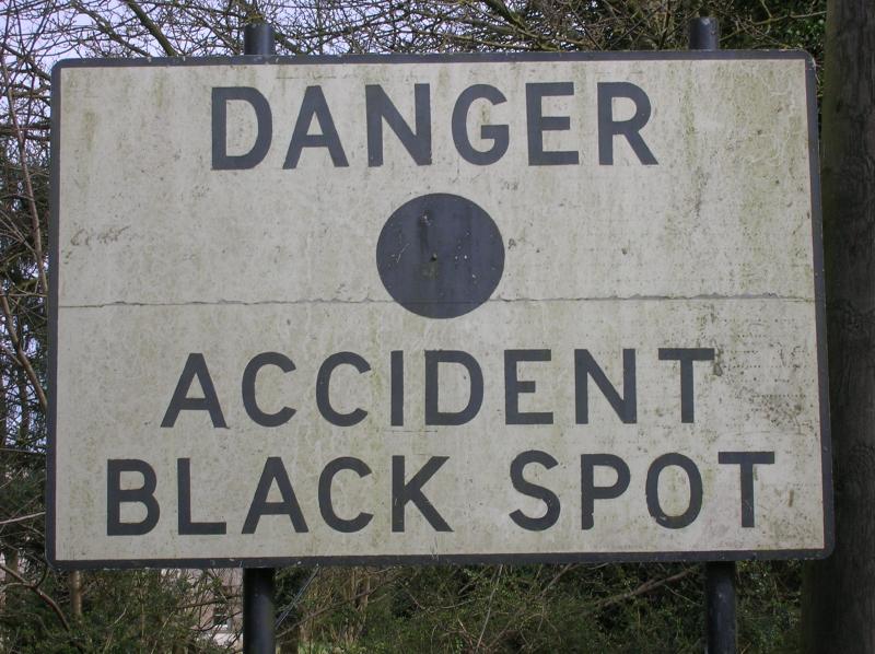 Danger! Accident Black Spot. Ірландія